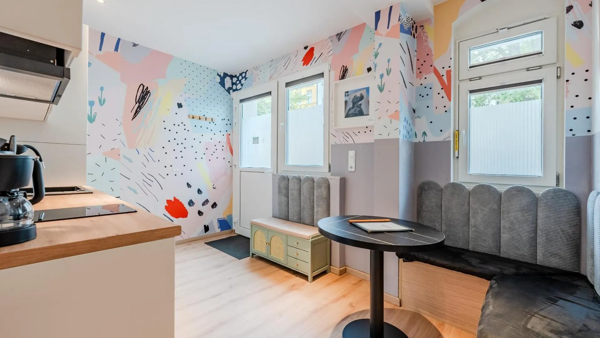 Daire Central & Self Check-In - Street Art Studio Berlin